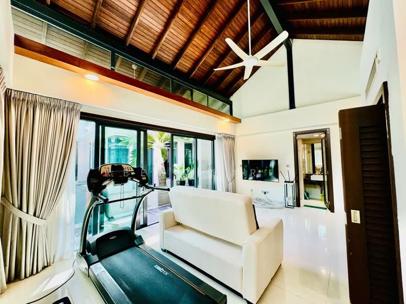 Bungalow for Sale in Shah Alam (Selangor) - Reena Sarif - Living Room - PropertyGuru.com.my