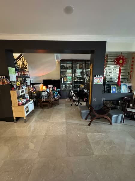 2-storey Terraced House for Sale in Taman Overseas Union (Taman Oug) (Jalan Klang Lama (Old Klang Road)) - Yenn Chong - Living Room - PropertyGuru.com.my