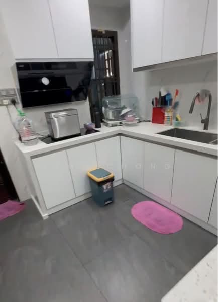 2-storey Terraced House for Sale in Taman Overseas Union (Taman Oug) (Jalan Klang Lama (Old Klang Road)) - Yenn Chong - Kitchen - PropertyGuru.com.my