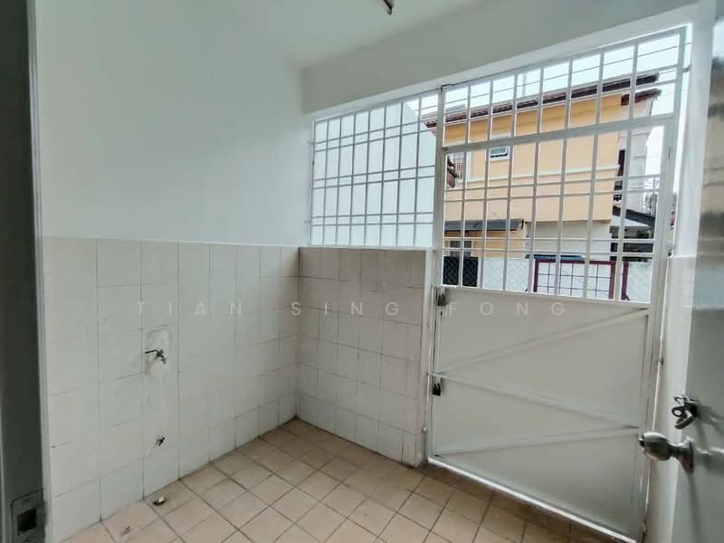 2-storey Terraced House for Sale in Puchong (Selangor) - Tian Sing Fong - Exterior - PropertyGuru.com.my