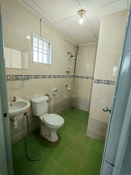 2-storey Terraced House for Sale in Puchong (Selangor) - Tian Sing Fong - Bathroom - PropertyGuru.com.my