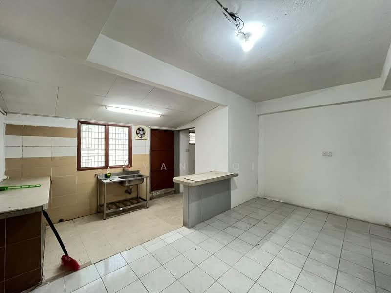 Semi-Detached House for Sale in Telok Wanjah (Alor Setar) - Ryan Ooi - Kitchen - PropertyGuru.com.my