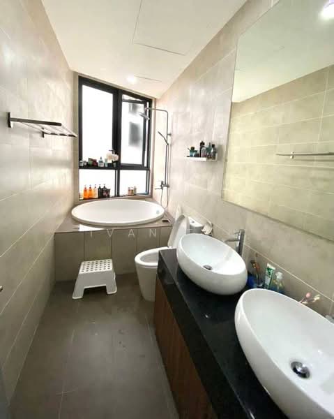 Service Residence for Sale at KL Gateway Premium Residences - Ivan Tan - Bathroom - PropertyGuru.com.my