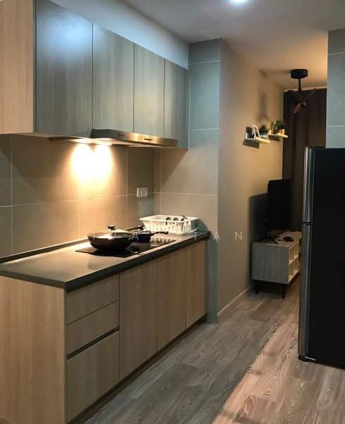 Service Residence for Sale at KL Gateway Premium Residences - Ivan Tan - Kitchen - PropertyGuru.com.my