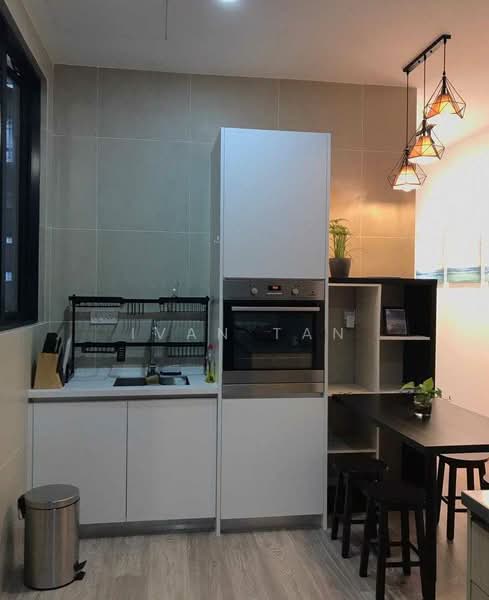 Service Residence for Sale at KL Gateway Premium Residences - Ivan Tan - Kitchen - PropertyGuru.com.my