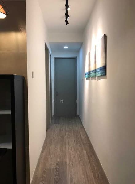 Service Residence for Sale at KL Gateway Premium Residences - Ivan Tan - Corridor - PropertyGuru.com.my