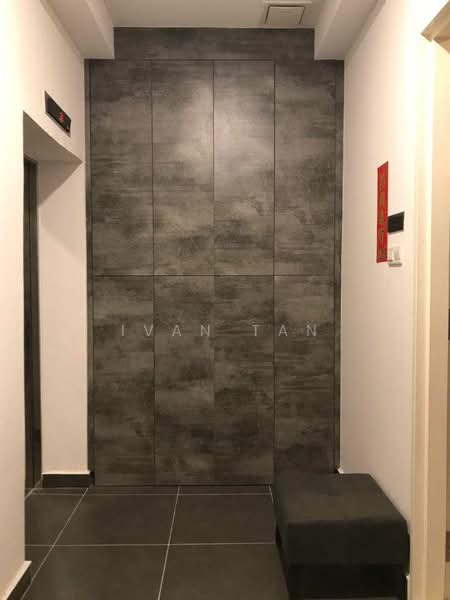 Service Residence for Sale at KL Gateway Premium Residences - Ivan Tan - Corridor - PropertyGuru.com.my
