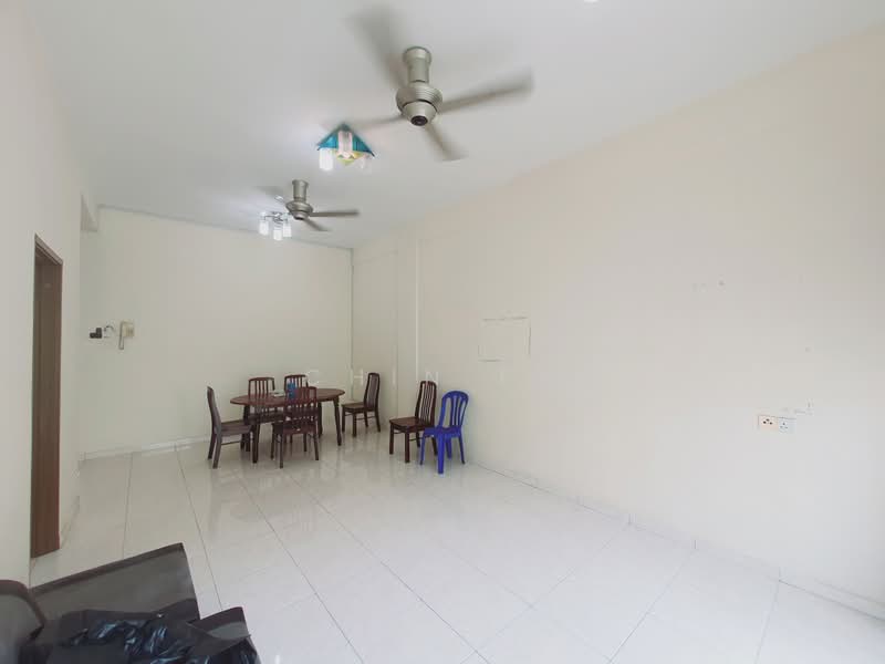 Apartment for Sale at Pangsapuri Bukit Beruang Bestari (University View) - CHIN FN - Living Room - PropertyGuru.com.my