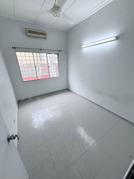 2-storey Terraced House for Sale in Bandar Kinrara Seksyen 5 (Bandar Kinrara) - Jennifer Lai - PropertyGuru.com.my