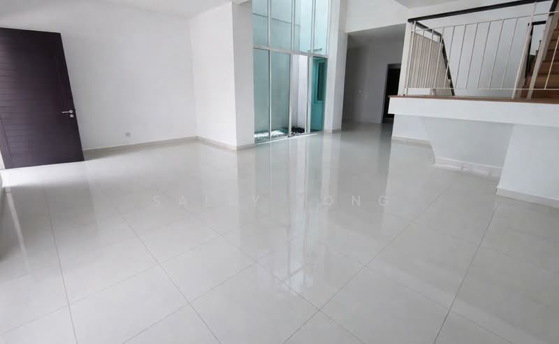 2.5-storey Terraced House for Rent in Bandar Bukit Raja (Klang) - Sally Yong - Living Room - PropertyGuru.com.my