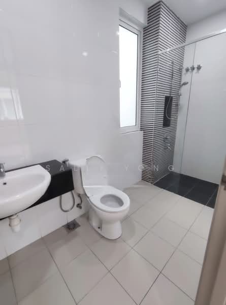 2.5-storey Terraced House for Rent in Bandar Bukit Raja (Klang) - Sally Yong - Bathroom - PropertyGuru.com.my