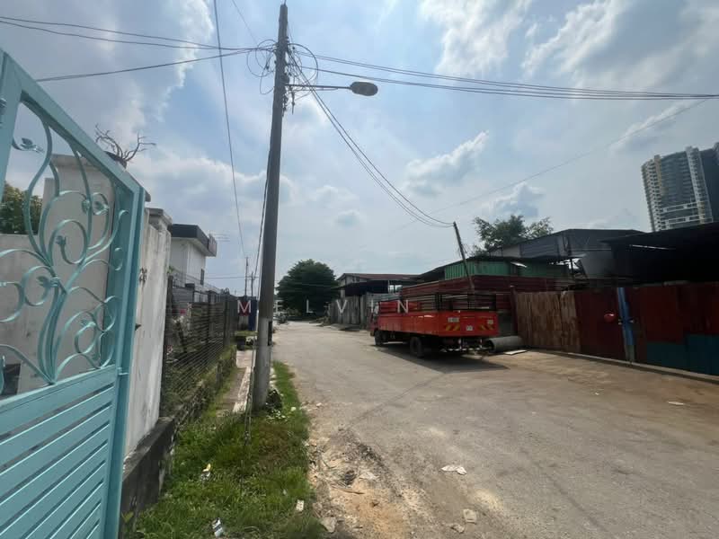 Bungalow House untuk Dijual di Balakong (Cheras) - Melvin . - Exterior - PropertyGuru.com.my