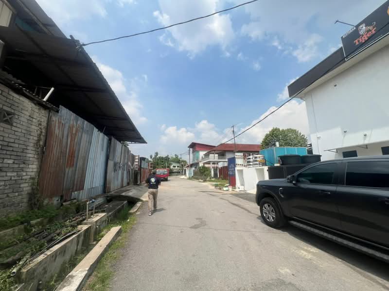 Bungalow House untuk Dijual di Balakong (Cheras) - Melvin . - Exterior - PropertyGuru.com.my