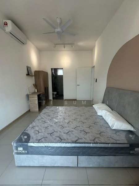 Kondominium untuk Disewa di d'Brightton - Siti Sumiri - Bedroom - PropertyGuru.com.my