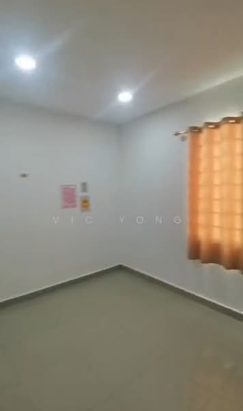 Apartment for Sale at Beverly Hills 3 - Vic Yong - PropertyGuru.com.my