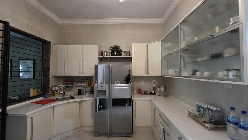 Rumah Teres untuk Dijual di Kota Kemuning (Shah Alam) - J J - Kitchen - PropertyGuru.com.my