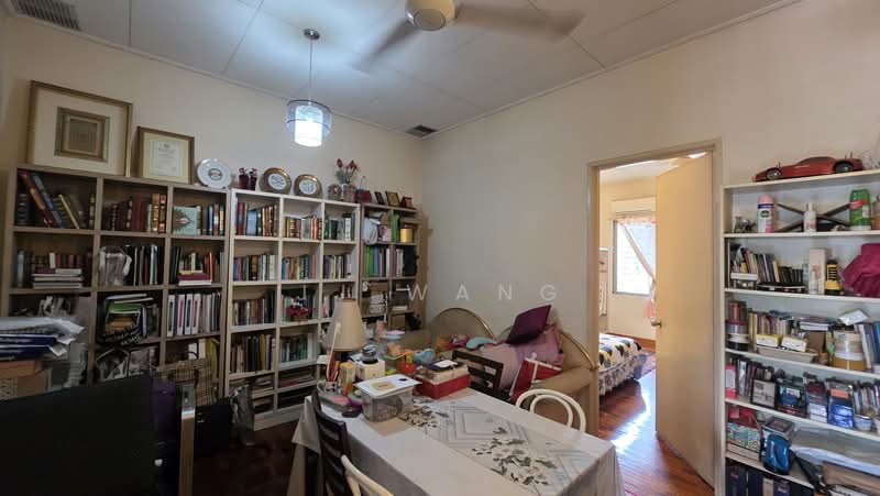 Rumah Teres untuk Dijual di Kota Kemuning (Shah Alam) - J J - Living Room - PropertyGuru.com.my