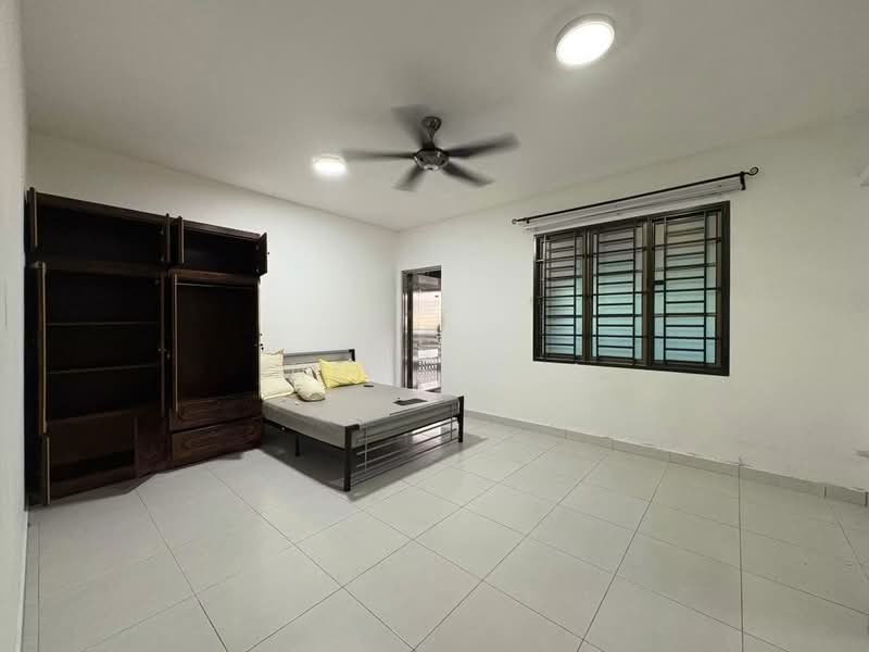 Terraced House for Rent in Kulai (Johor) - Ines Chua - Bedroom - PropertyGuru.com.my