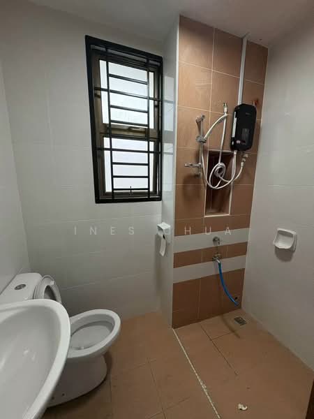 Terraced House for Rent in Kulai (Johor) - Ines Chua - Bathroom - PropertyGuru.com.my