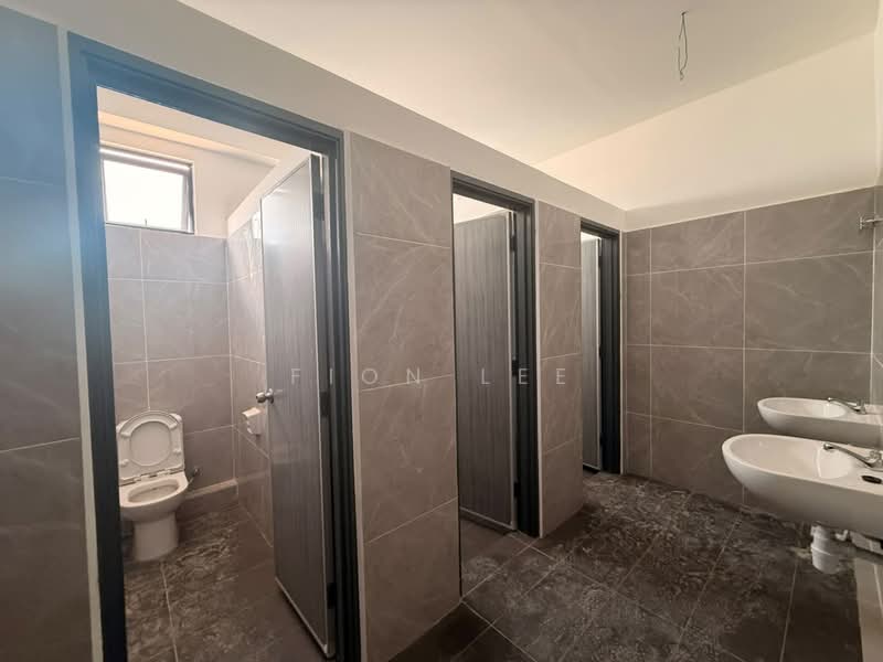 Factory for Rent in Senai (Johor) - Fion Lee - Bathroom - PropertyGuru.com.my