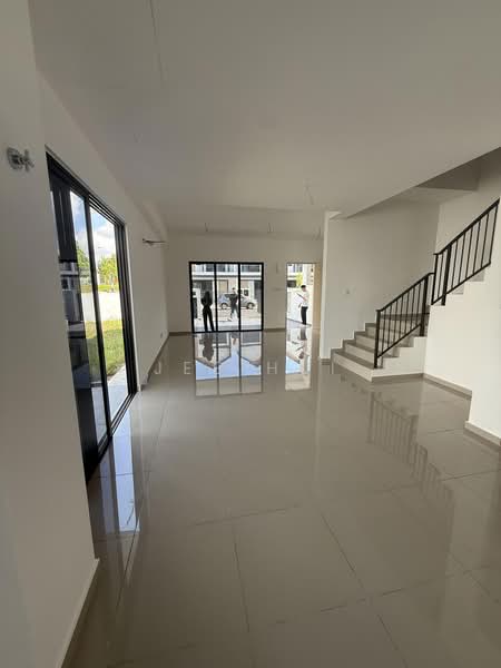 Rumah Teres 2-Tingkat untuk Dijual di Bandar Dato Onn (Tebrau) - Jee Hui - PropertyGuru.com.my