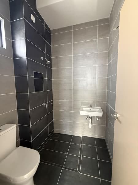 Rumah Teres 2-Tingkat untuk Dijual di Bandar Dato Onn (Tebrau) - Jee Hui - PropertyGuru.com.my