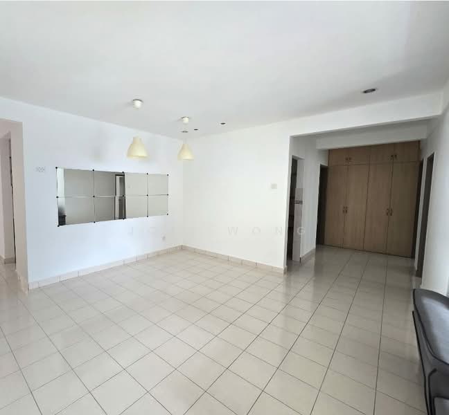 Apartment for Rent at Sri Bayu Apartments - Joey Wong - Living Room - PropertyGuru.com.my