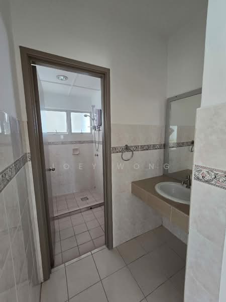 Apartment for Rent at Sri Bayu Apartments - Joey Wong - Bathroom - PropertyGuru.com.my