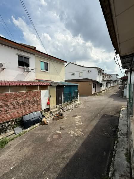 Rumah Teres 2-Tingkat untuk Dijual di Taman Setia Indah (Tebrau) - Reyna Wong - Exterior - PropertyGuru.com.my