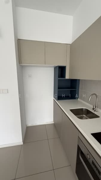 Condominium for Sale at Residensi Estetik 8 (Est8) - Henry Chiah - Kitchen - PropertyGuru.com.my