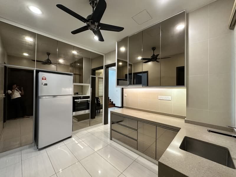Bungalow for Sale in Setia Eco Park (Setia Alam) - Jess Tee - Kitchen - PropertyGuru.com.my