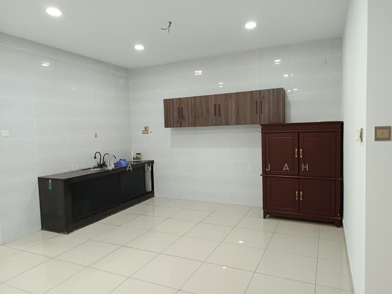 Rumah Teres 2 Tingkat untuk Disewa di Kampung Pandan (Cheras) - Devan Tiarajah - Kitchen - PropertyGuru.com.my