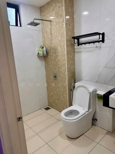 Servis Apartment untuk Dijual di D'Summit Residences - Edward Gan - Bathroom - PropertyGuru.com.my