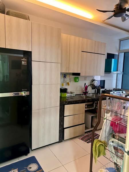 Servis Apartment untuk Dijual di D'Summit Residences - Edward Gan - Kitchen - PropertyGuru.com.my