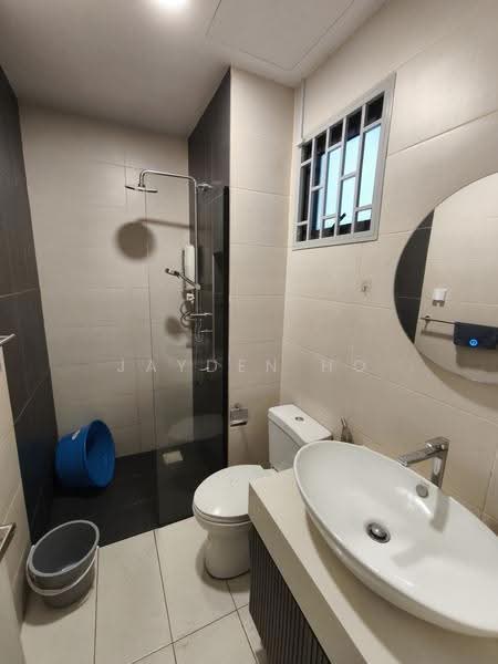 Kediaman Servis untuk Disewa di Pacific Star (Service Residence) - Jayden Ho - Bathroom - PropertyGuru.com.my