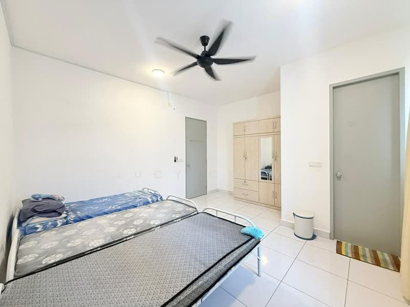 Terraced House for Rent in Rawang (Selangor) - Lucy Chow - Bedroom - PropertyGuru.com.my