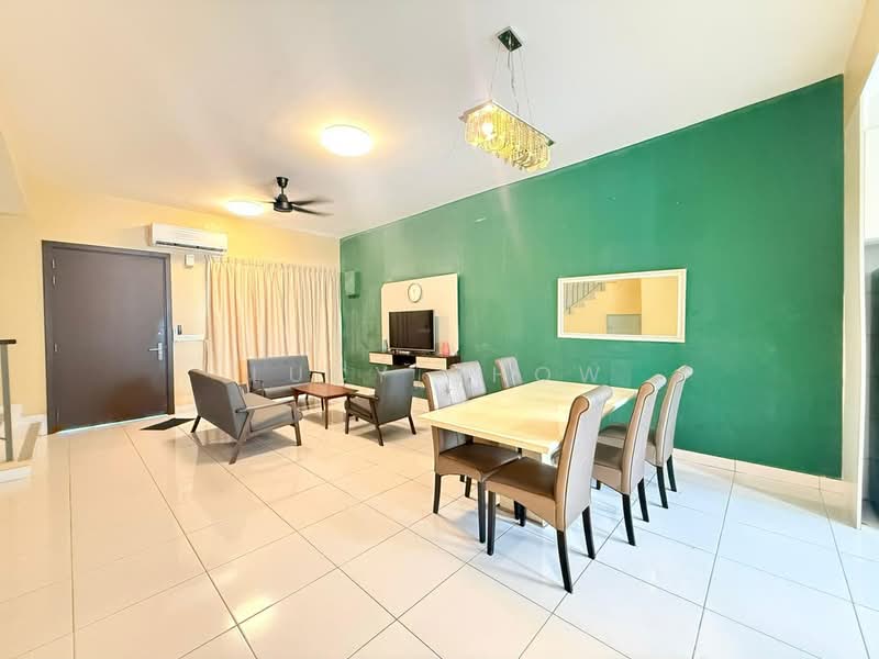 Terraced House for Rent in Rawang (Selangor) - Lucy Chow - Living Room - PropertyGuru.com.my