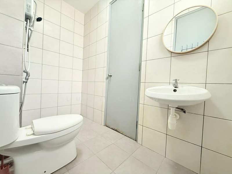 Terraced House for Rent in Rawang (Selangor) - Lucy Chow - Bathroom - PropertyGuru.com.my