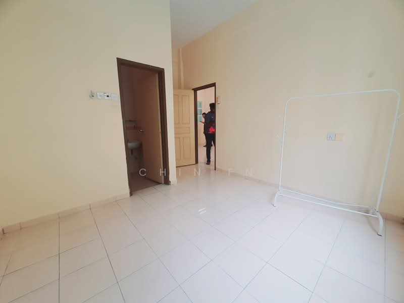 Apartment for Sale at Pangsapuri Bukit Beruang Bestari (University View) - CHIN FN - Interior - PropertyGuru.com.my