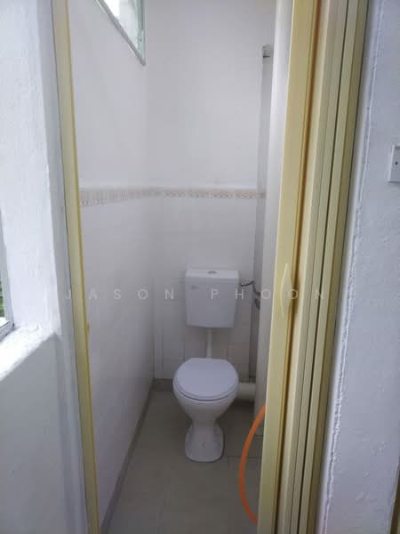 Apartment for Rent at Majestic Height - Jason Phoon - Bathroom - PropertyGuru.com.my