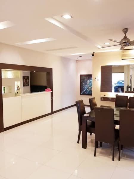 Semi-Detached House for Sale in Sultan Abdul Aziz Shah Golf & Country Club (Shah Alam) - Hafiz Yaacob - Dining Room - PropertyGuru.com.my