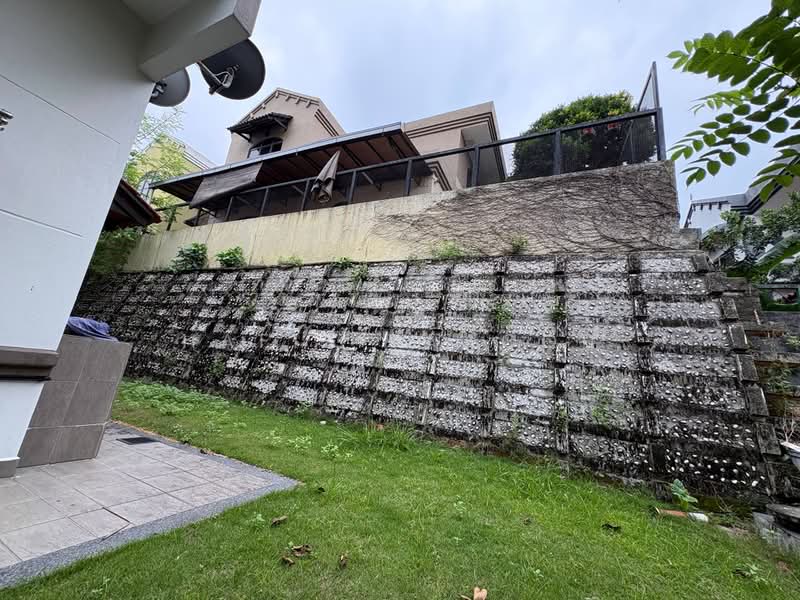 Semi-Detached House for Sale in Sultan Abdul Aziz Shah Golf & Country Club (Shah Alam) - Hafiz Yaacob - Exterior - PropertyGuru.com.my