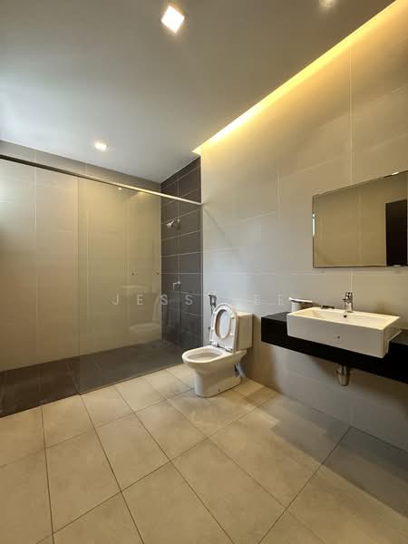 Semi-Detached House for Sale in Setia Eco Park (Setia Alam) - Jess Tee - Bathroom - PropertyGuru.com.my