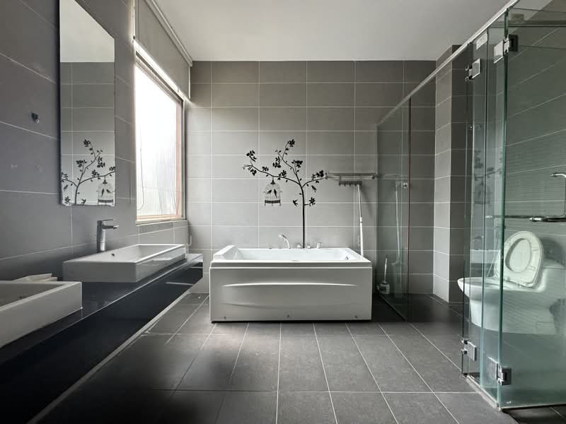 Semi-Detached House for Sale in Setia Eco Park (Setia Alam) - Jess Tee - Bathroom - PropertyGuru.com.my