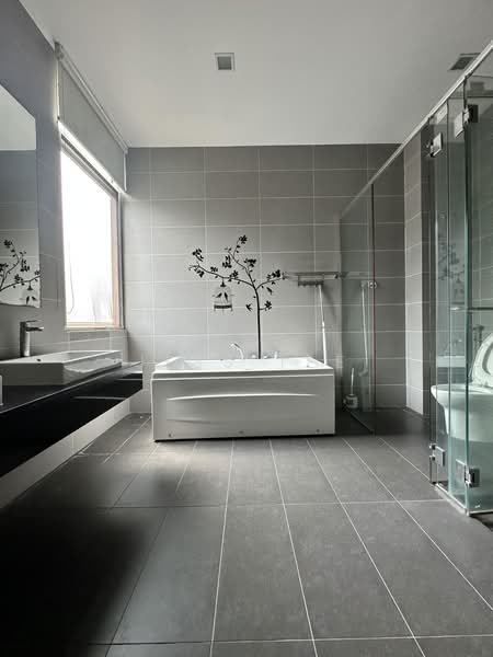 Semi-Detached House for Sale in Setia Eco Park (Setia Alam) - Jess Tee - Bathroom - PropertyGuru.com.my