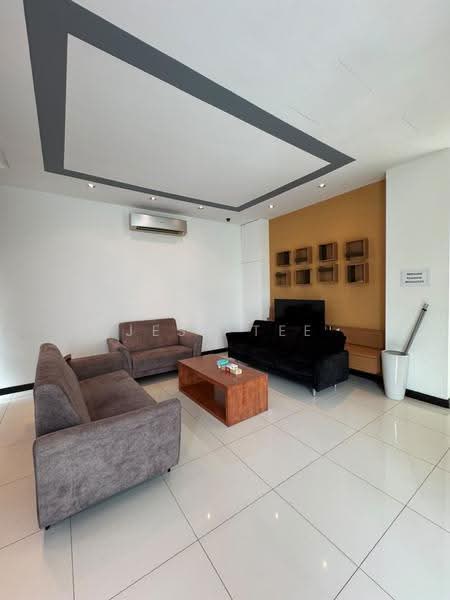 Rumah Berkembar untuk Dijual di Setia Eco Park (Setia Alam) - Jess Tee - Living Room - PropertyGuru.com.my