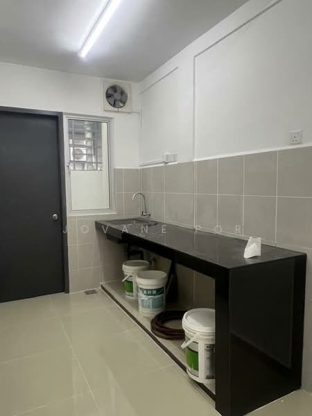 Townhouse for Rent in Bukit Jalil (Kuala Lumpur) - Jovane Por - Kitchen - PropertyGuru.com.my