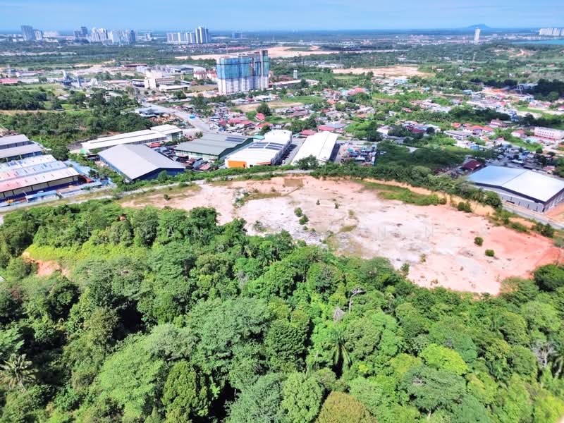 Tanah Perindustrian untuk Dijual di Taman Perindustrian Meranti (Puchong) - Herman Sazwan Nor Rahim - Drone - PropertyGuru.com.my