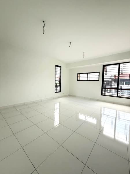 Rumah Teres 2-Tingkat untuk Dijual di Bandar Dato Onn (Tebrau) - Calvin Lee - PropertyGuru.com.my