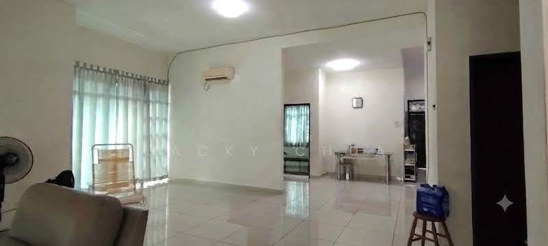 Rumah Berkembar untuk Dijual di Taman Pulai Bayu (Skudai) - Jacky Chua - Living Room - PropertyGuru.com.my